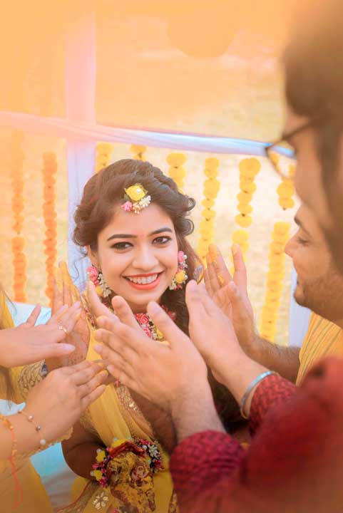 SR Photo Creation - Best Wedding Photographer in Udaipur | Wedding Photography | Haldi and mehndi photography , Bride Haldi photography, Groom mehndi photography | Pre wedding photography in udaipur